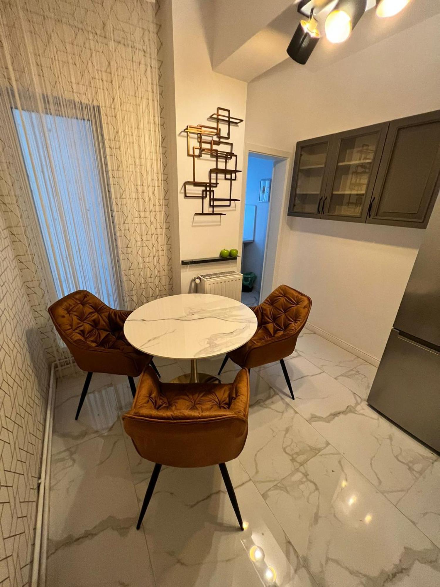 The Artist - Ultracentral Designer Apartment Bukarest Exterior foto